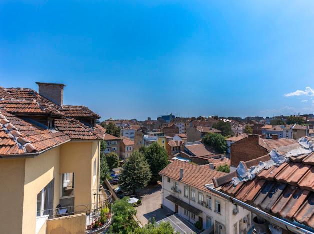 Lovely 1-bedroom In The Center Of *