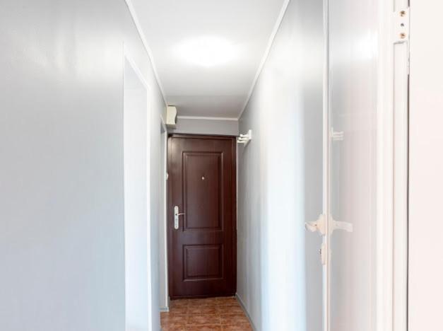 Apartment Lovely 1-bedroom In The Center Of